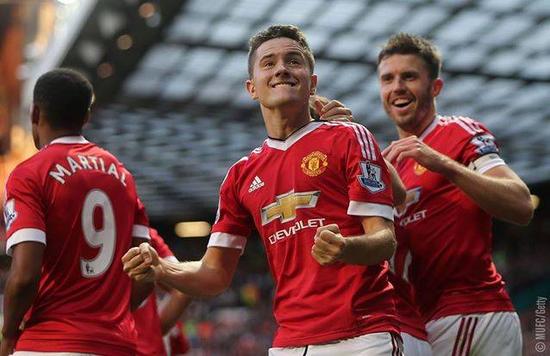 试图在他的 试图在他的